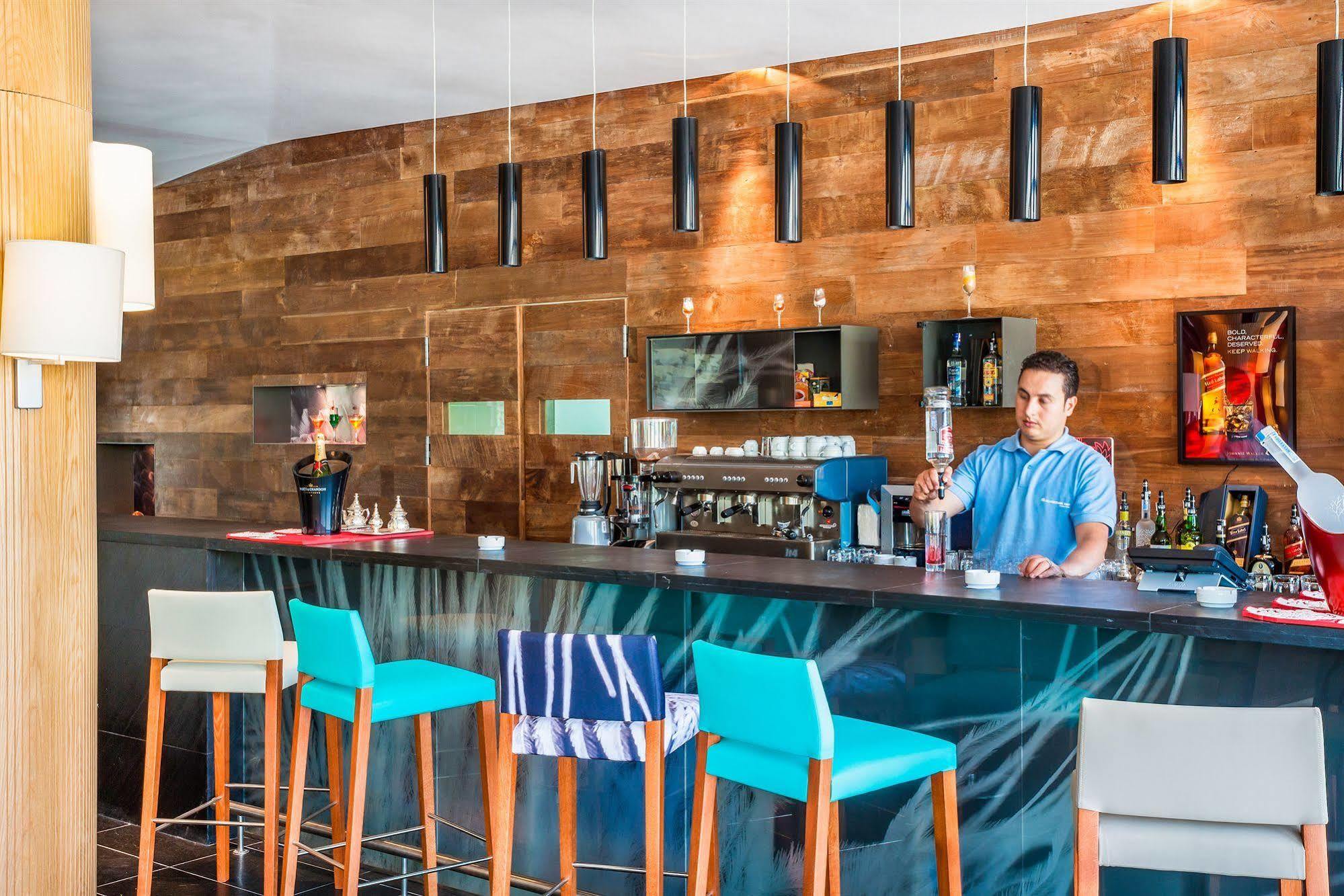 Hotel Souani Al Hoceïma エクステリア 写真